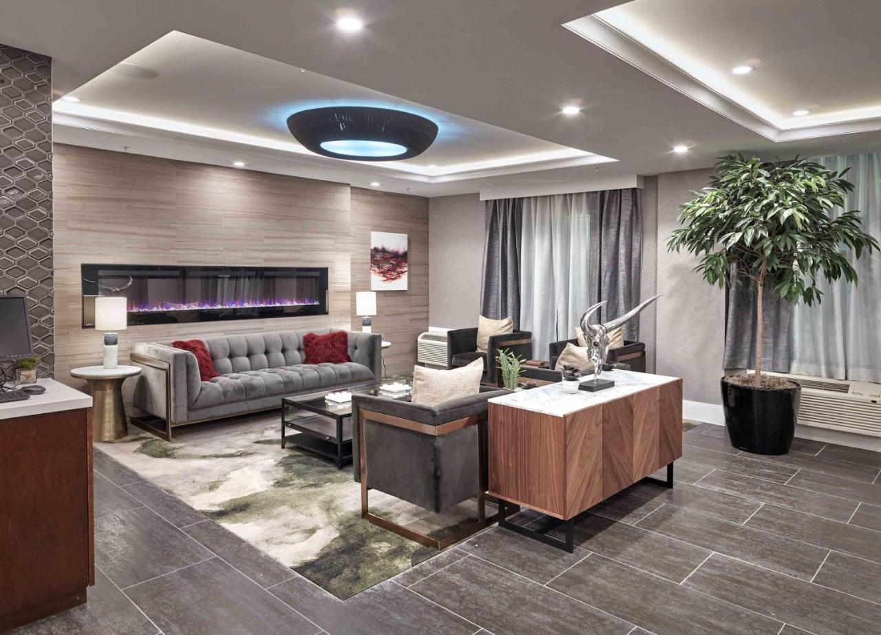 Sandman Signature Plano-frisco Hotel